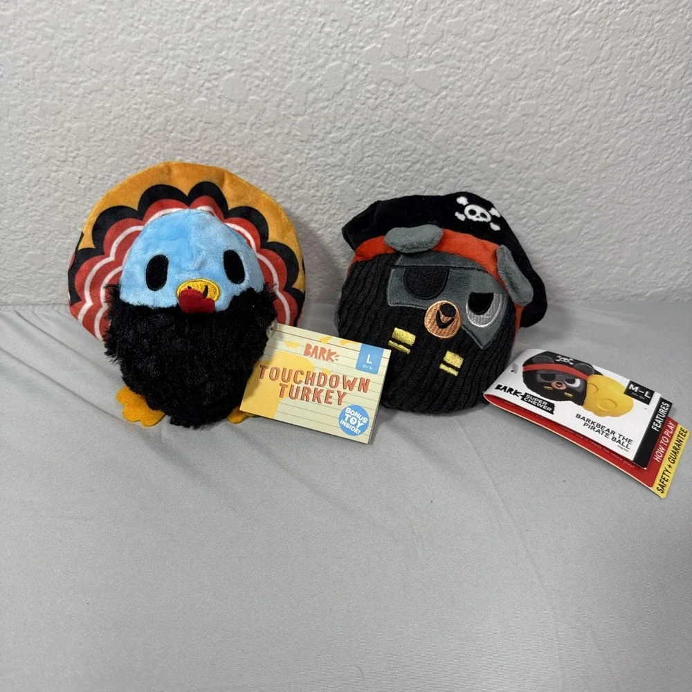 Bark Super Chewer Barkbear the Pirate Ball & Touchdown Turkey Bundle‎ Size M / L